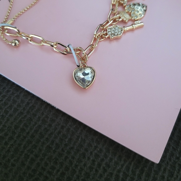 Juicy🍊 Couture Quintuple5️⃣ Charm Bracelet - NWT - Picture 6 of 16